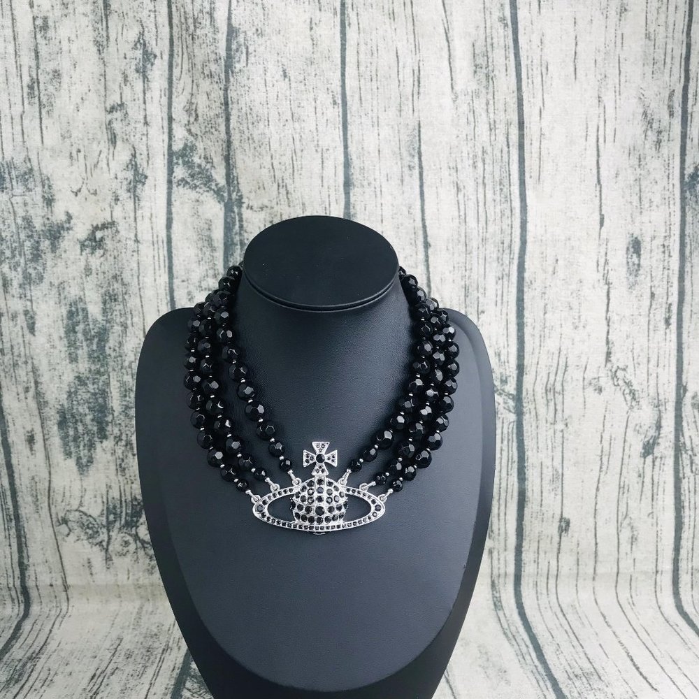 Vivienne Westwood Three Row Pearl Bas Relief Choker in Black (Brand New)